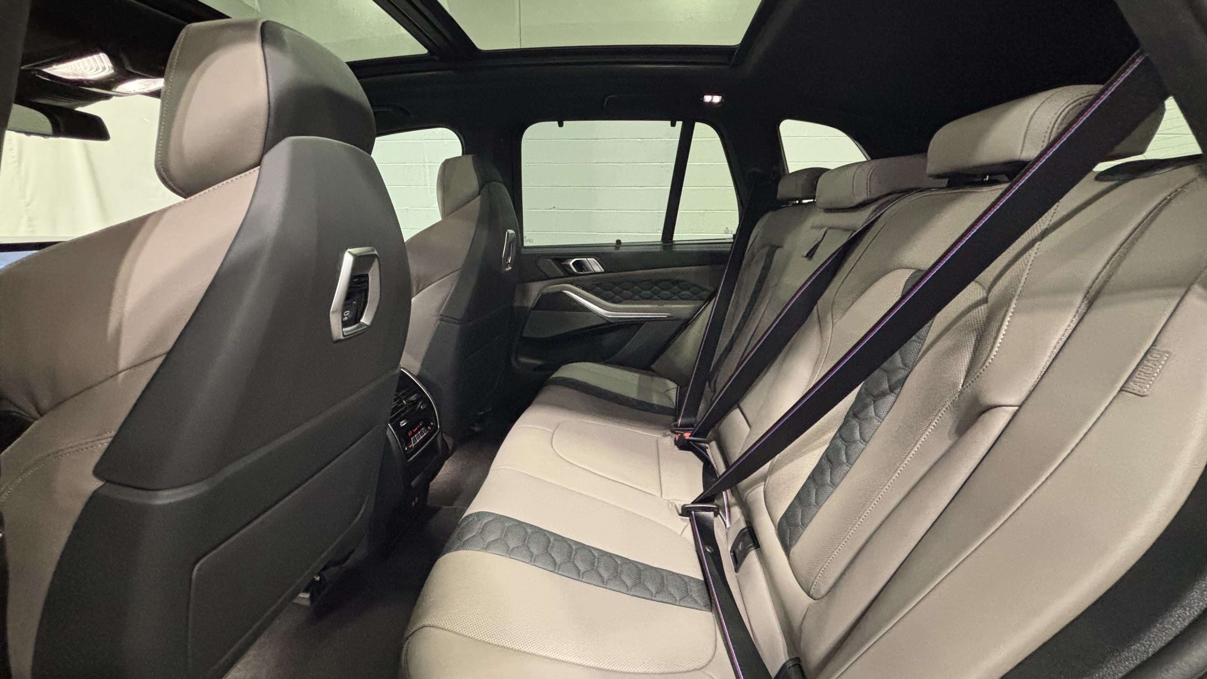 New 2026 BMW X5 M Competition w/ Executive Package AWD/4WD image 29