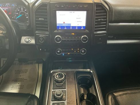 Used 2021 Ford Expedition Limited AWD/4WD image 11