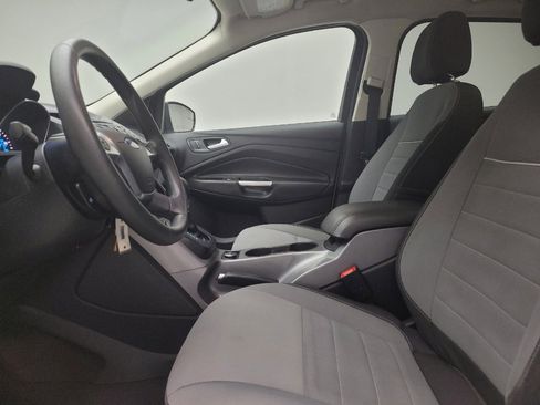 Used 2015 Ford Escape SE image 17