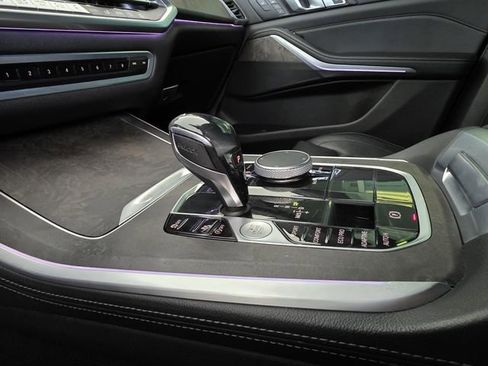 Used 2020 BMW X5 sDrive40i w/ Luxury Seating Package RWD image 27