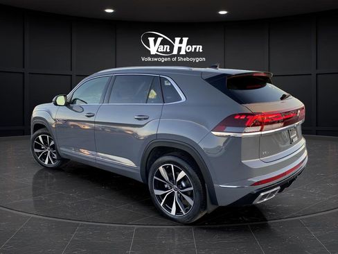 New 2026 Volkswagen Atlas Cross Sport SEL Premium R-Line AWD/4WD image 3