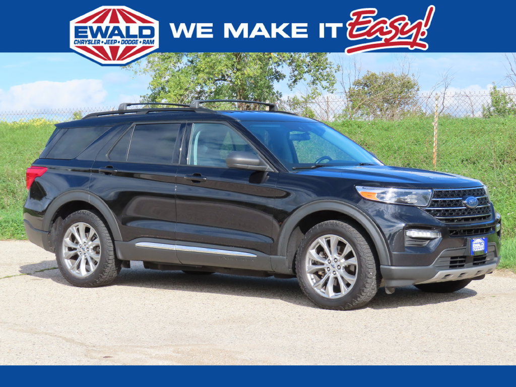 Used 2021 Ford Explorer XLT AWD/4WD image 1