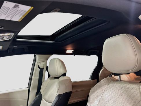 New 2026 Toyota Sienna Limited FWD image 20
