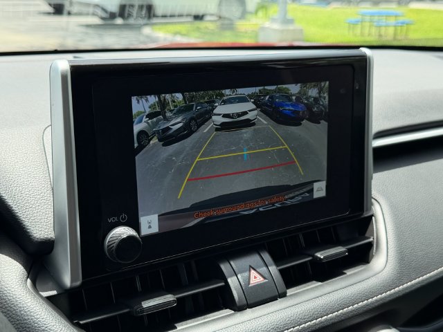 Used 2025 Toyota RAV4 XLE AWD/4WD image 23