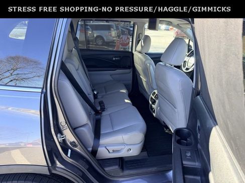 Used 2016 Honda Pilot Touring image 37