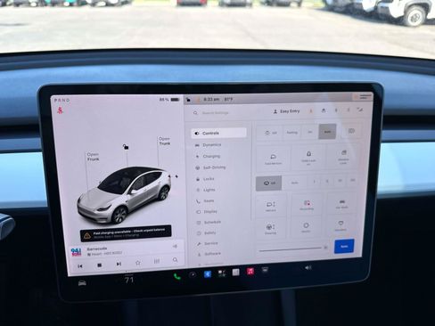 Used 2021 Tesla Model Y Long Range AWD/4WD image 22