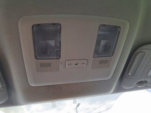 Used 2015 MAZDA MAZDA3 i Touring image 21