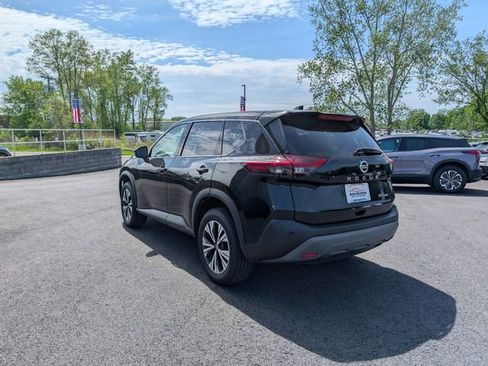 Used 2021 Nissan Rogue SV AWD/4WD image 5