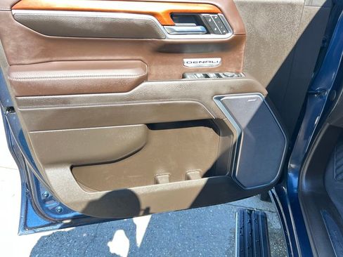 Certified 2023 GMC Sierra 1500 Denali image 13