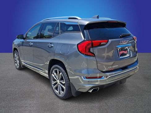 Used 2019 GMC Terrain Denali w/ Advanced Safety Package AWD/4WD image 5
