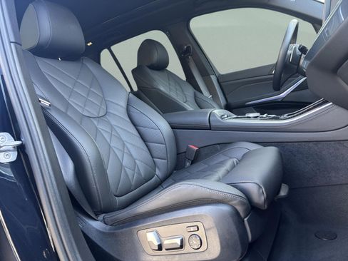 Used 2024 BMW X5 xDrive40i w/ M Sport Package image 22