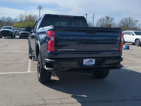 Used 2022 Chevrolet Silverado 1500 ZR2 w/ Technology Package image 7