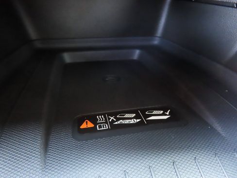 New 2025 Chevrolet Equinox EV RS image 12