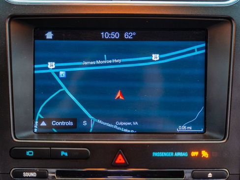 Used 2017 Ford Explorer Limited AWD/4WD image 26