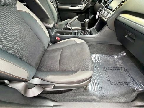 Used 2016 Subaru Crosstrek 2.0i Premium image 19