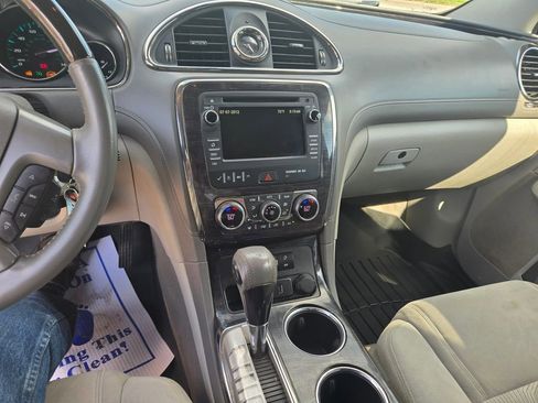 Used 2017 Buick Enclave Convenience FWD image 10