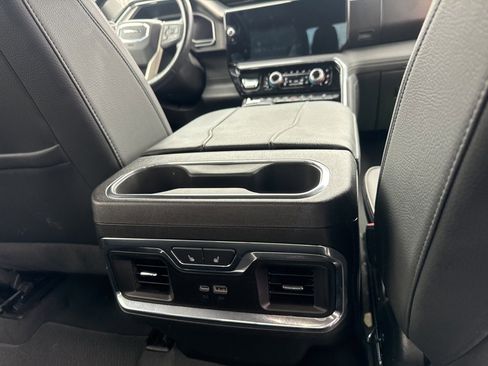 Used 2024 GMC Sierra 1500 Denali image 11