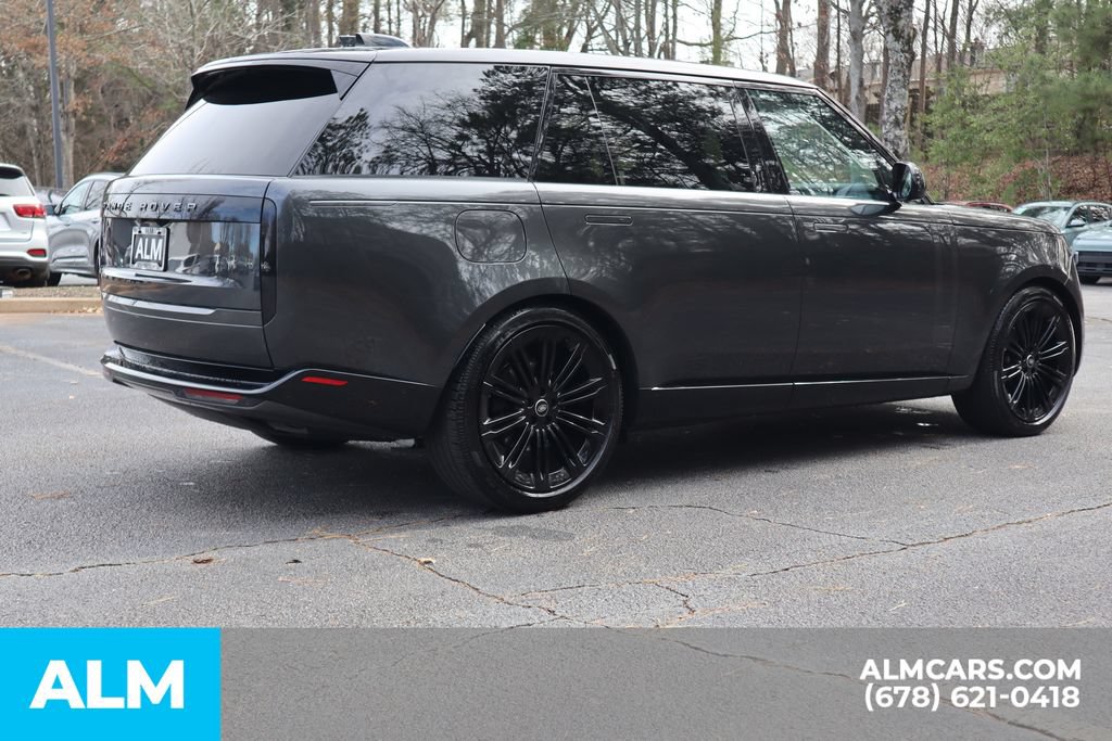 Used 2025 Land Rover Range Rover Long Wheelbase SE AWD/4WD image 5