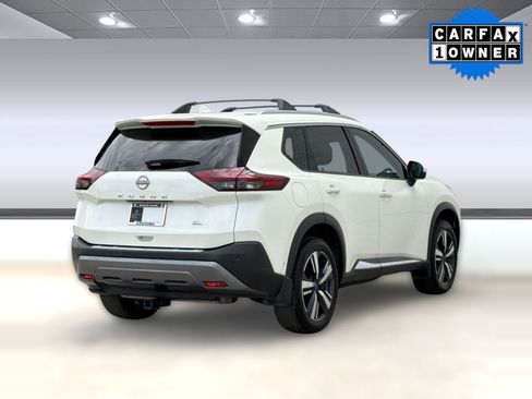 Used 2023 Nissan Rogue SL w/ SL Premium Package FWD image 9
