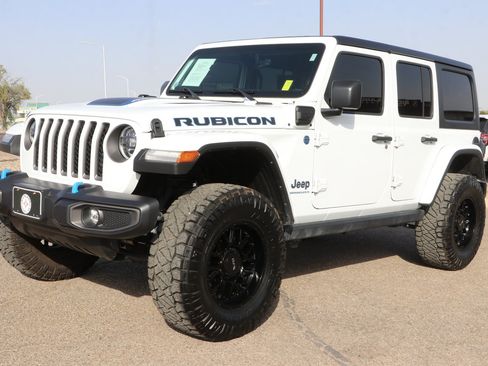 Used 2023 Jeep Wrangler Unlimited Rubicon 4xe w/ Cold Weather Group AWD/4WD image 3