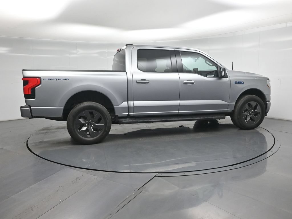 Used 2024 Ford F150 Lightning Flash AWD/4WD image 7