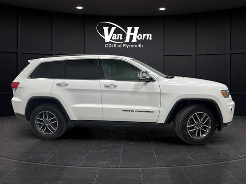 Used 2019 Jeep Grand Cherokee Limited AWD/4WD image 8