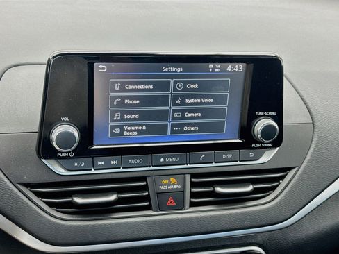Used 2021 Nissan Altima 2.5 S w/ Driver Assist Package FWD image 9