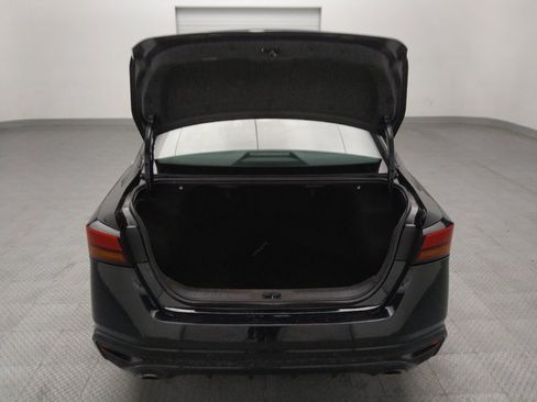 Used 2023 Nissan Altima 2.5 SL FWD image 29