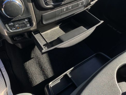 Used 2019 RAM 1500 Big Horn image 19