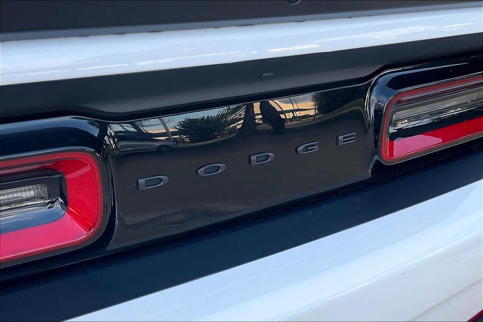 Used 2022 Dodge Challenger R/T Scat Pack RWD image 31