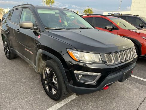 Used 2018 Jeep Compass Trailhawk image 11