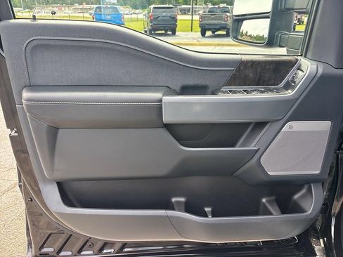Used 2023 Ford F150 Lariat w/ Equipment Group 502A High AWD/4WD image 29