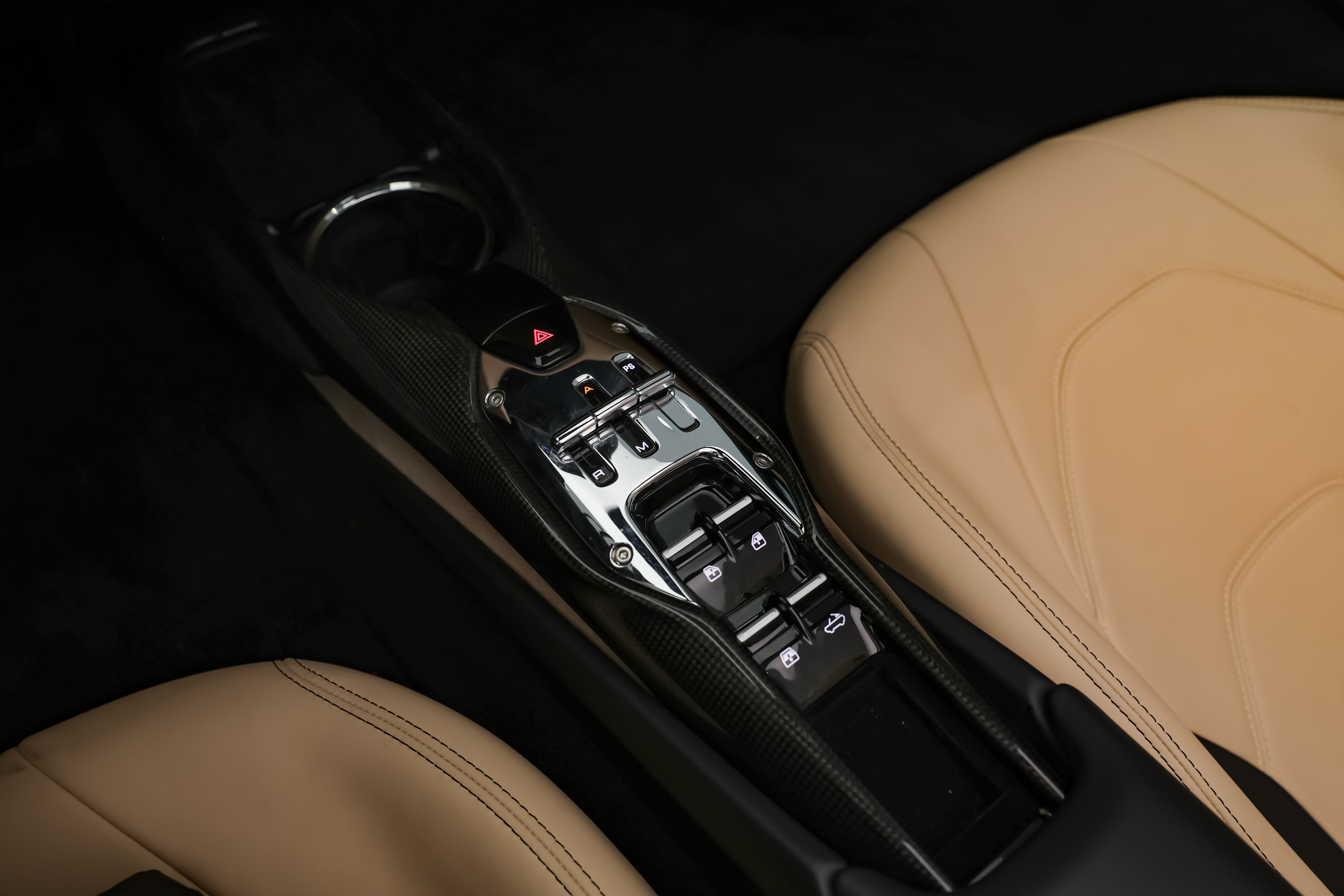 Used 2024 Ferrari 296 GTS RWD image 33