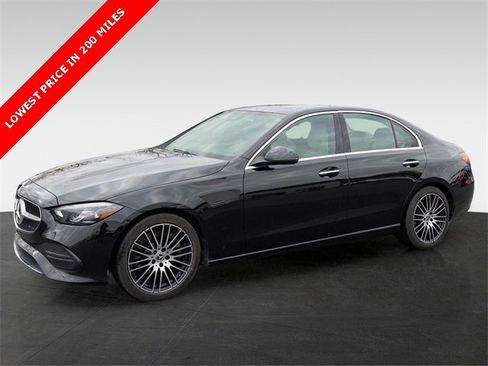 Used 2023 Mercedes-Benz C 300 4MATIC Sedan image 4