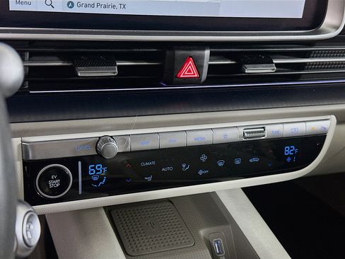 Used 2024 Hyundai Ioniq 6 SEL image 23