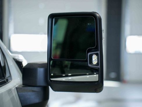 Used 2026 GMC Sierra 2500 AT4 image 14