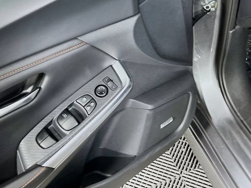 Used 2023 Nissan Sentra SR w/ SR Premium Package FWD image 16