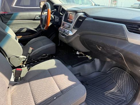 Used 2015 Chevrolet Tahoe 2WD image 3