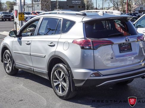 Used 2018 Toyota RAV4 XLE image 13