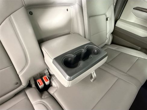 Used 2024 GMC Sierra 1500 SLT w/ SLT Premium Plus Package image 44