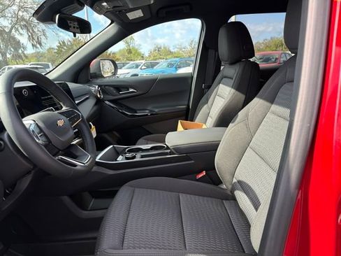 New 2026 Chevrolet Equinox LT FWD image 19