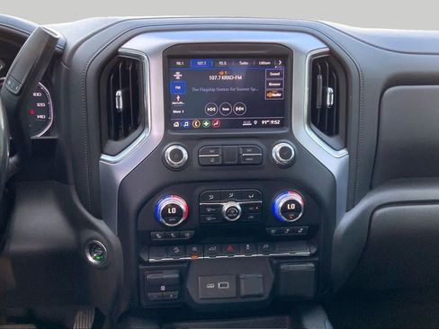 Used 2019 GMC Sierra 1500 SLT w/ SLT Premium Package AWD/4WD image 6