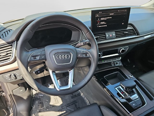 Used 2024 Audi Q5 e Premium Plus AWD/4WD image 20