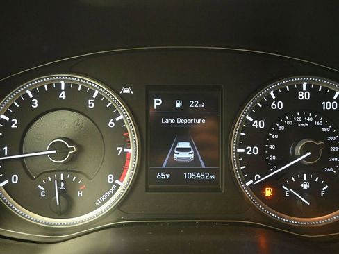 Used 2020 Hyundai Santa Fe SE image 35