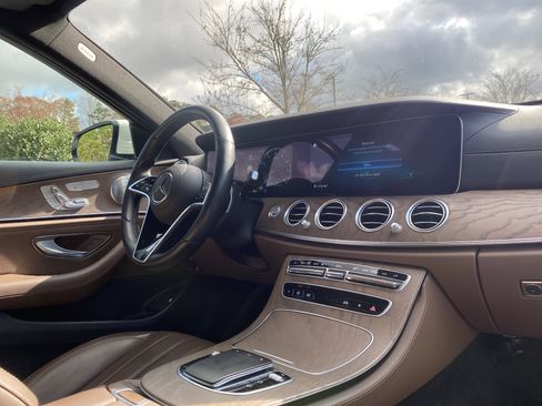 Used 2022 Mercedes-Benz E 450 E 450 w/ Driver Assistance Package image 74