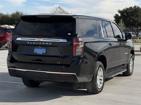 Certified 2023 Chevrolet Suburban LT image 4