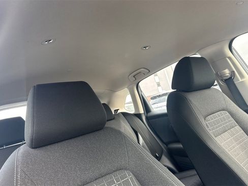 Certified 2025 Honda HR-V LX image 19