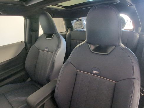 New 2026 MINI Cooper S image 25