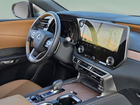 Certified 2026 Lexus RX 350 Premium Plus w/ Accessory Package (Z1) FWD image 28