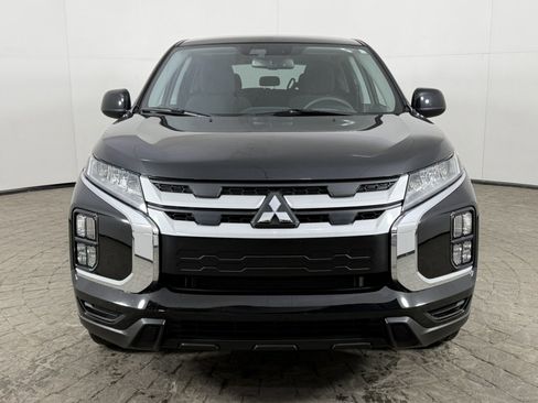 Used 2024 Mitsubishi Outlander Sport ES image 2